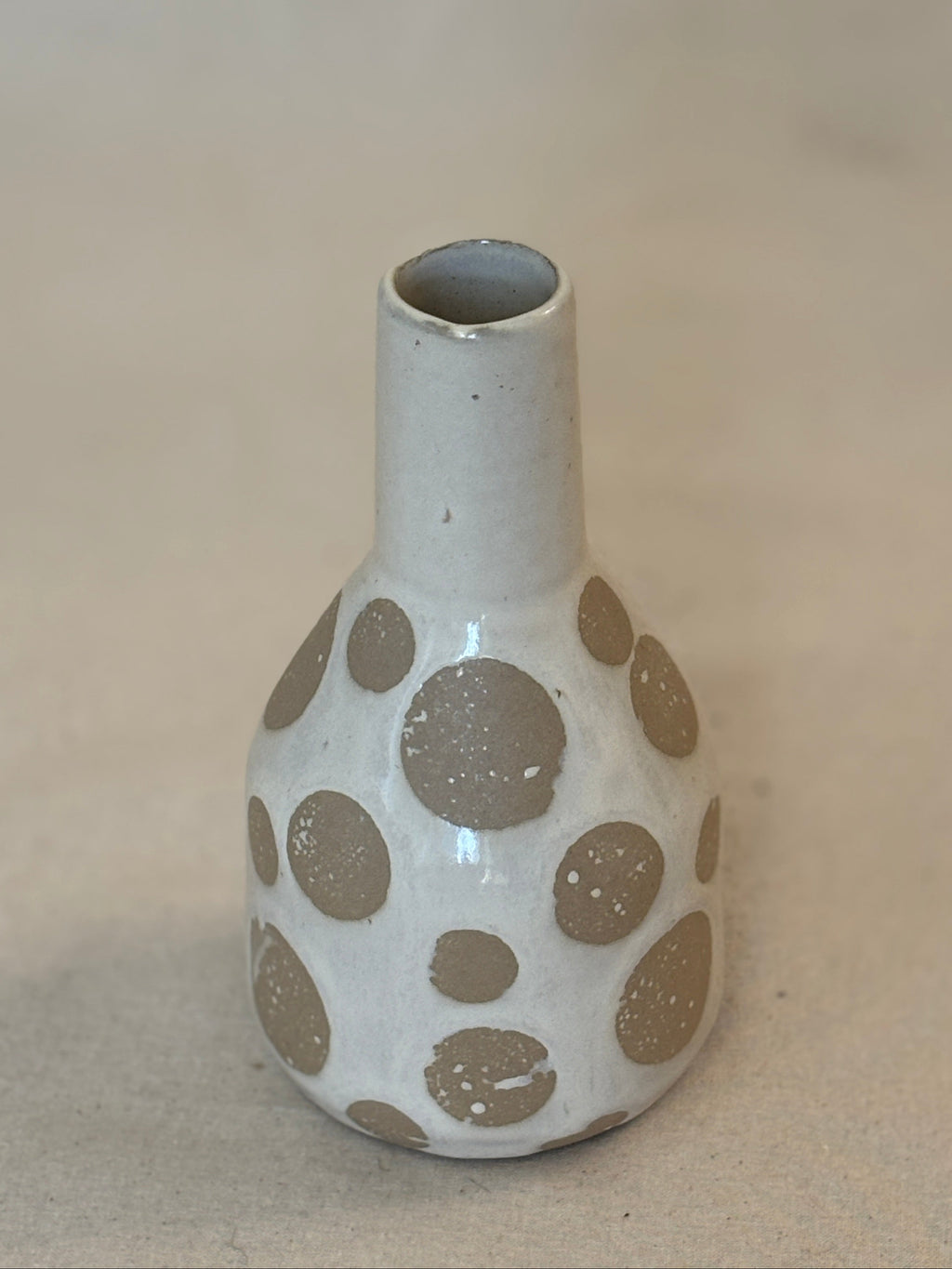 Terra Vase Light Brown Dots