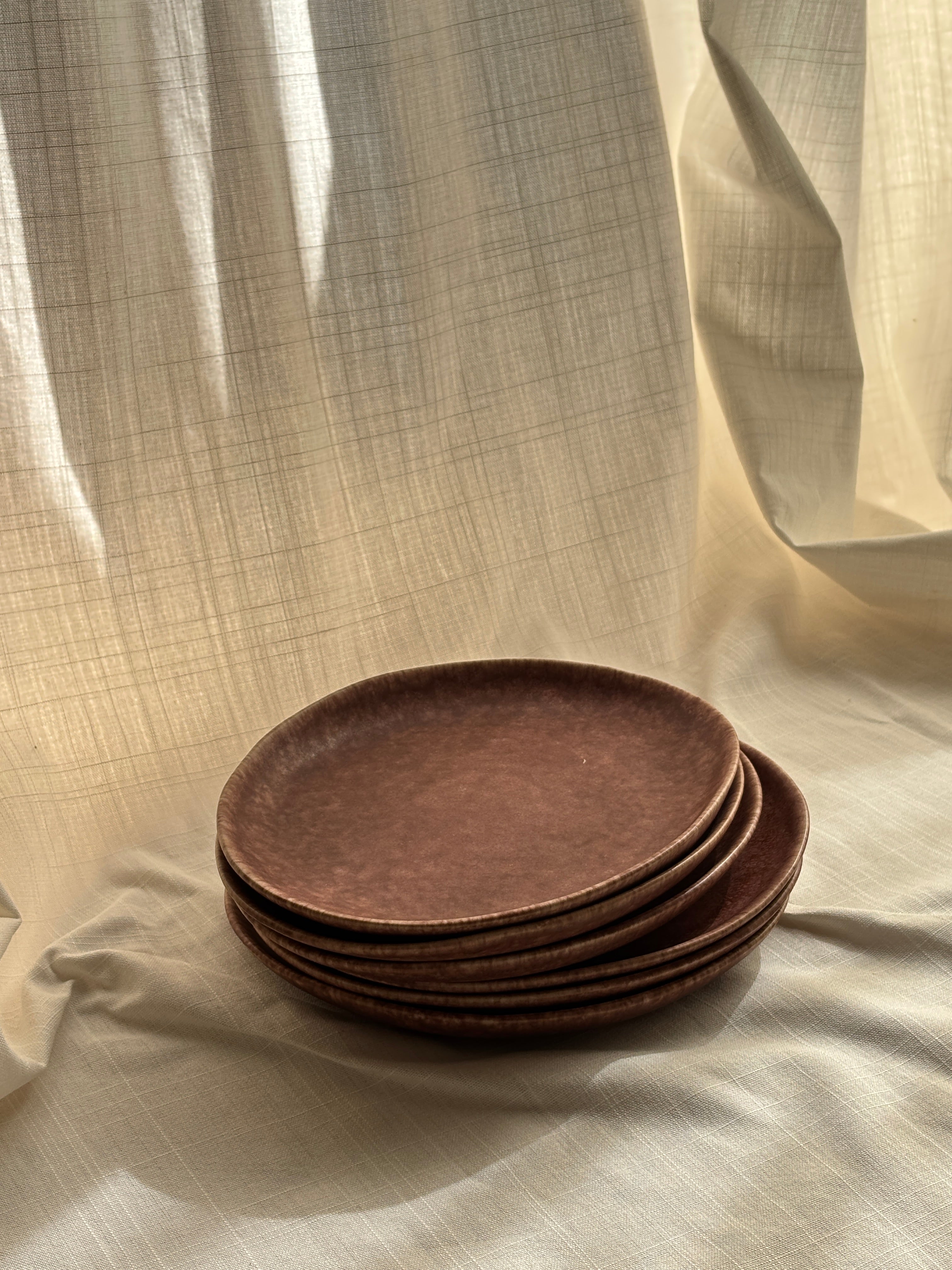 Barro Oval Plates